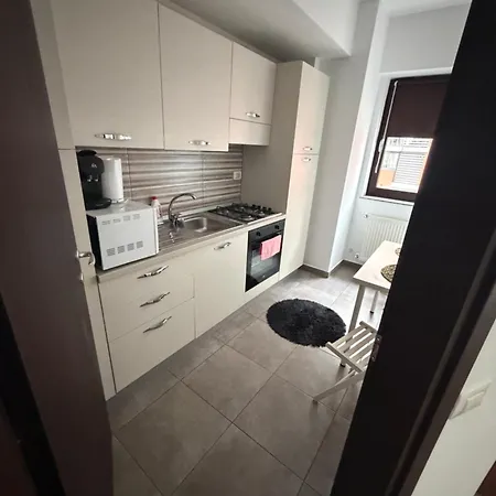 Vitan Deluxe Two-bed With Free Parking Апартаменти Бухарест